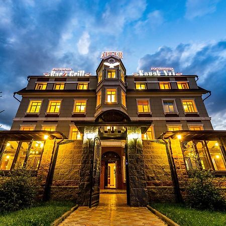 Adler Hotel Астана Екстериор снимка